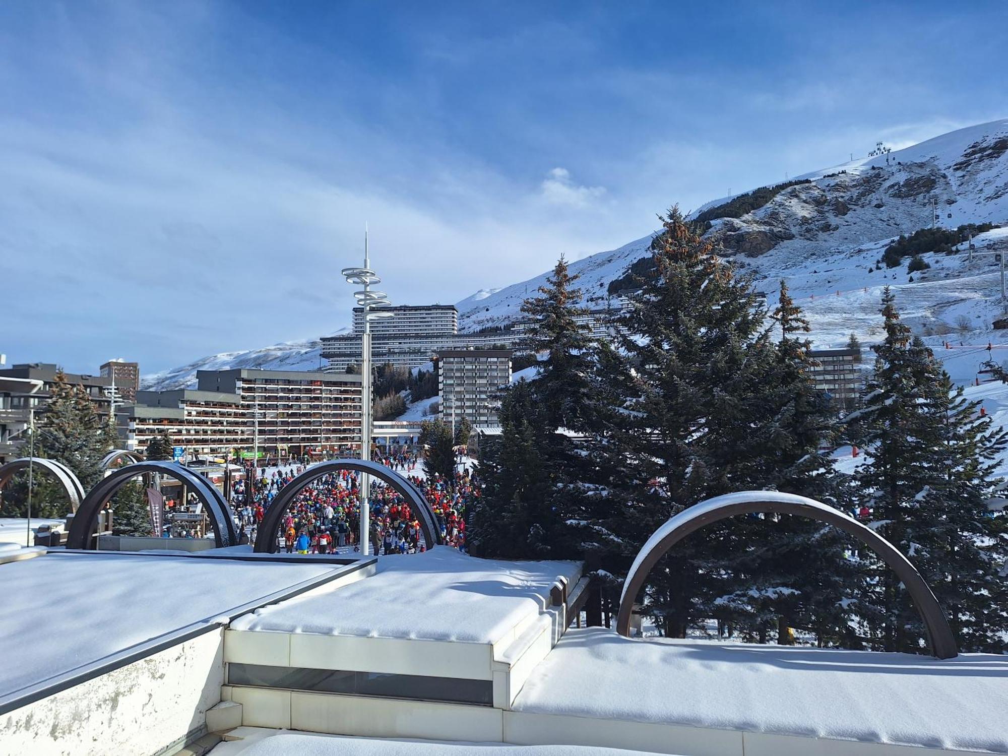 Appartement Residence Chanteneige Les Menuires Centre Croisette Au Pieds Des Pistes サン・マルタン・ド・ベルヴィル エクステリア 写真